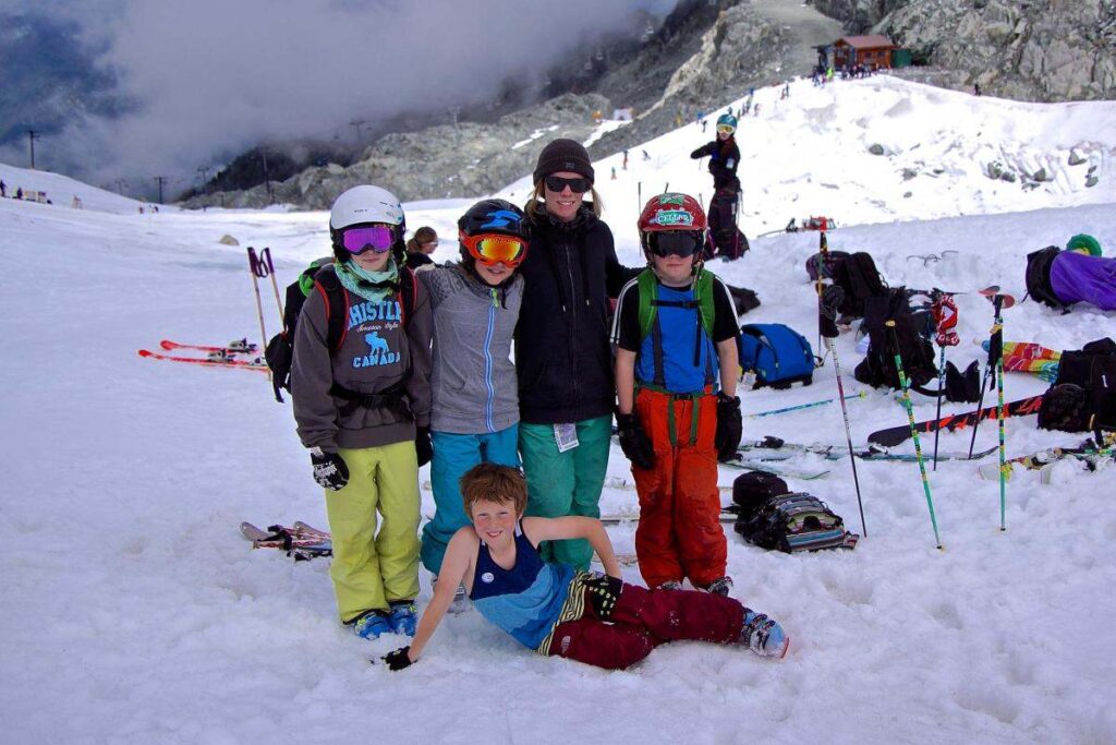 Southern Alberta Freestyle Ski Club Sponsored by Innotech