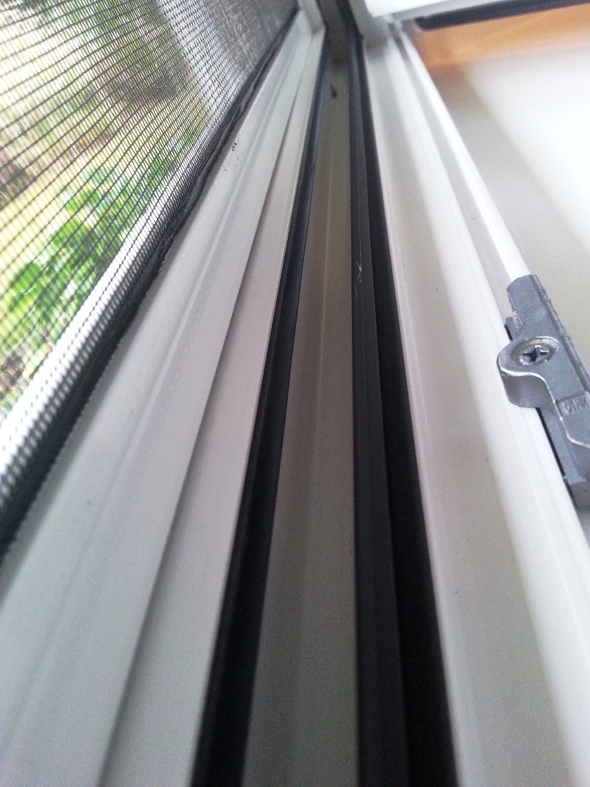 Fall window cleaning and maintenance tips