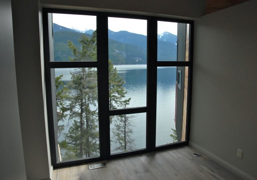 Innotech windows and doors used in Kaslo BC